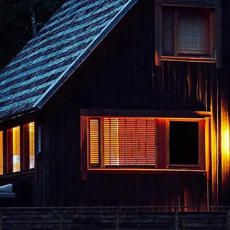 Semesterpark Kivi Talu Country 3*