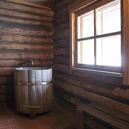 Kivi Talu Country 3*