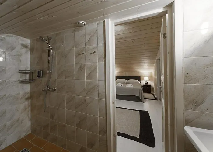 Kivi Talu Country منتزه العطل 3*