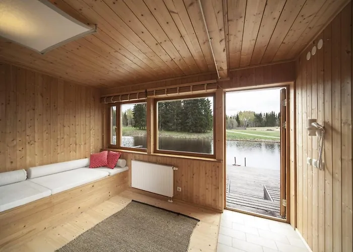 Kivi Talu Country 3*