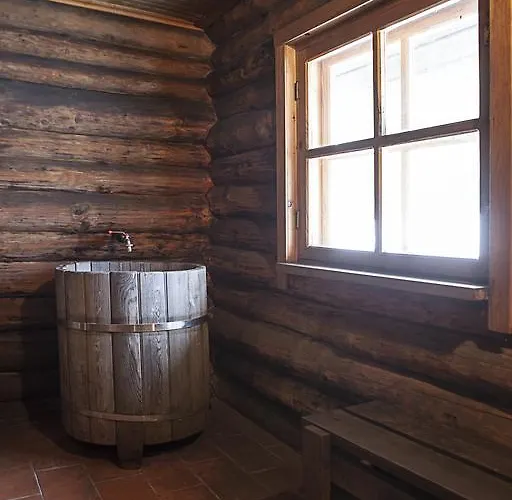 Kivi Talu Country 3*